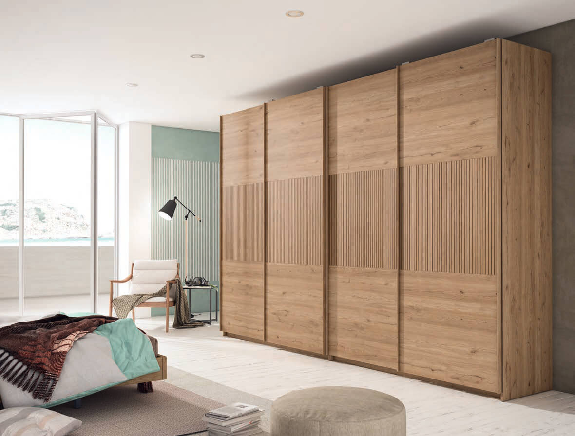 Armario de madera de roble con 4 puertas de corredera para dormitorios de  diseño