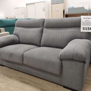 sofa-oddy-adavigal